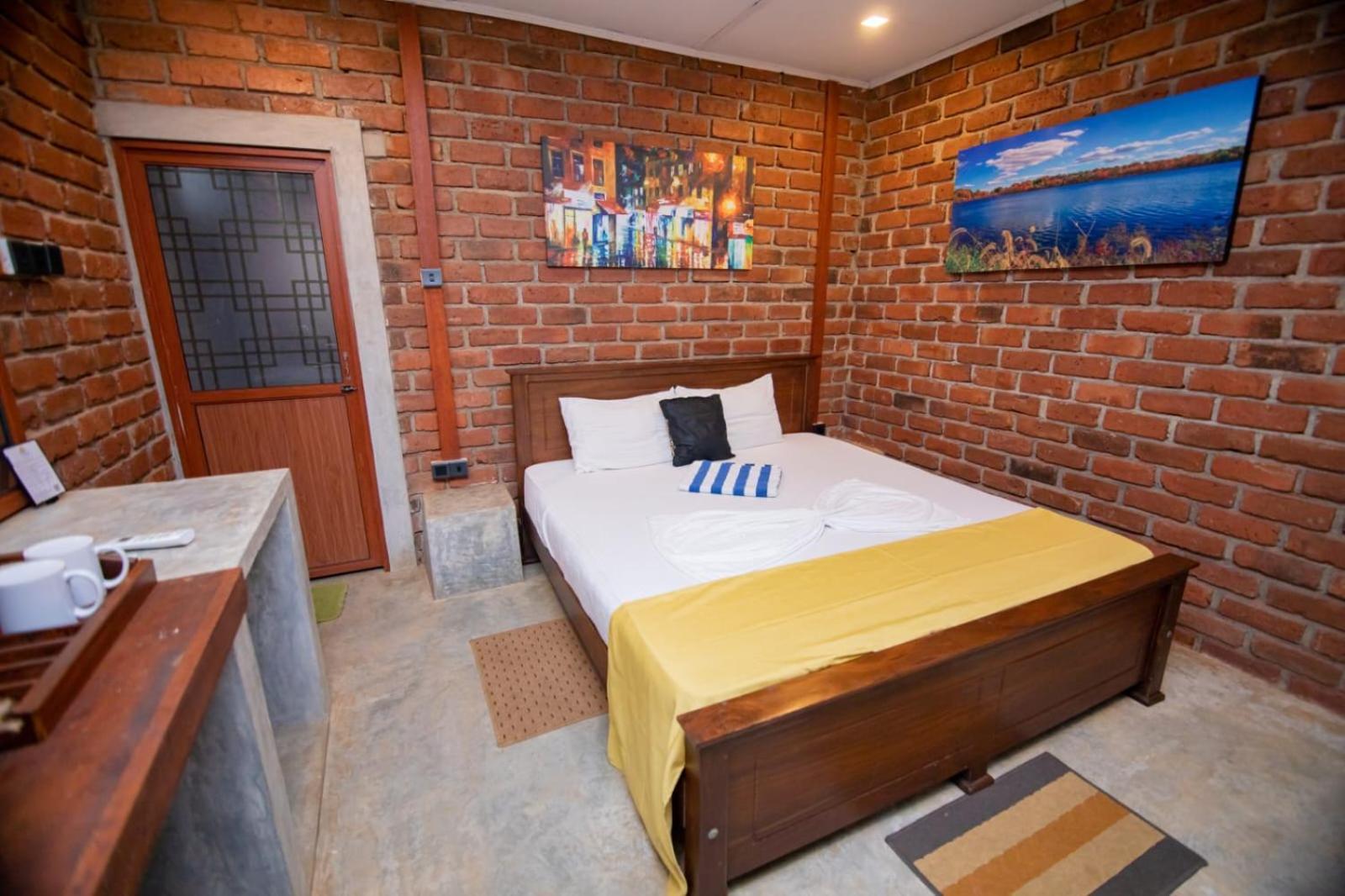 Click Hiriketiya Hotel Dikwella Kültér fotó